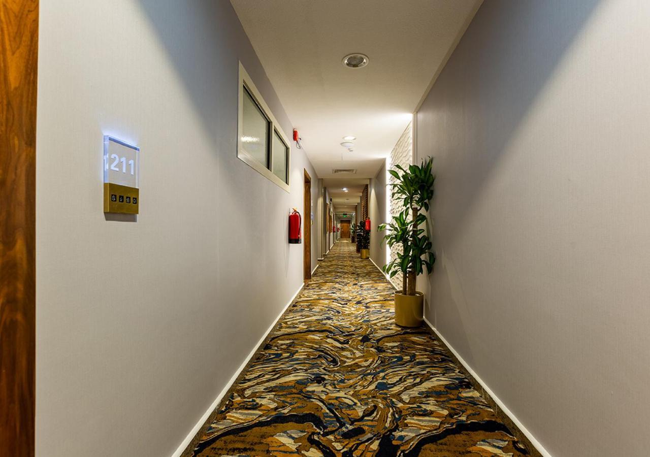 Smayah 4* Riyadh