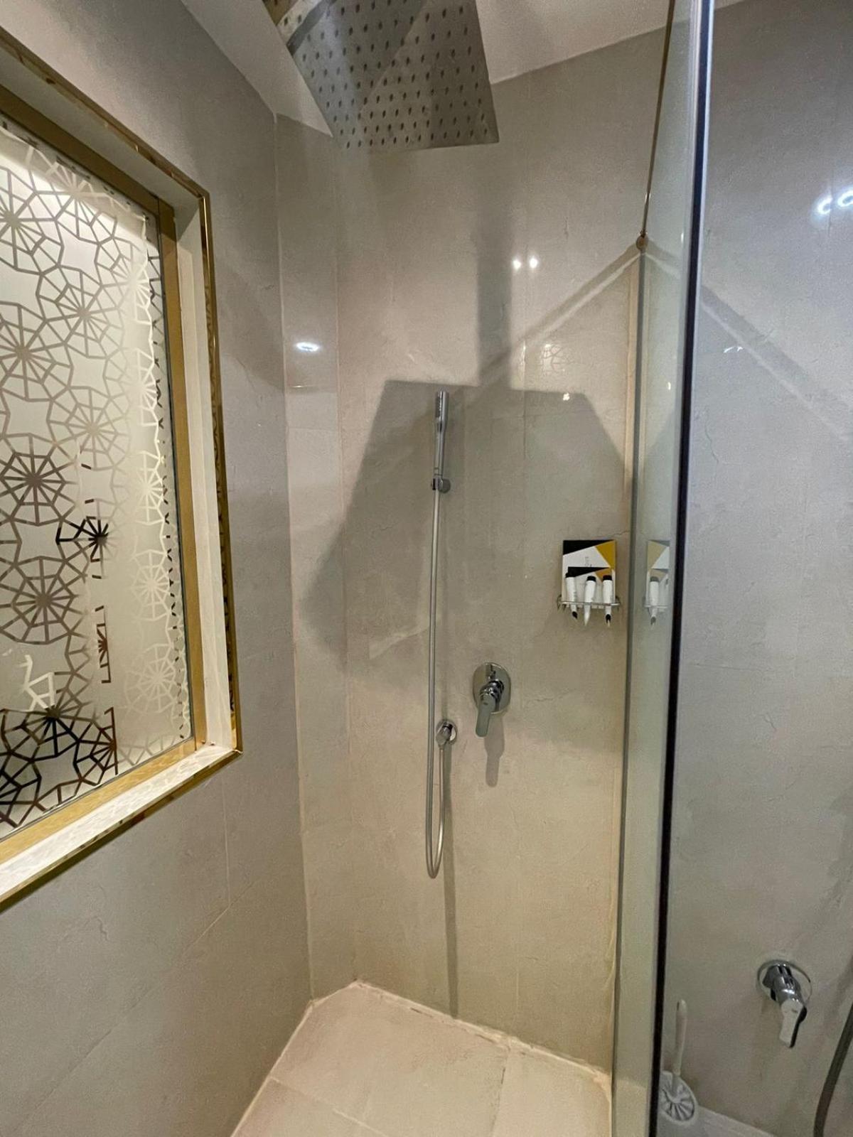 Smayah Hotel
